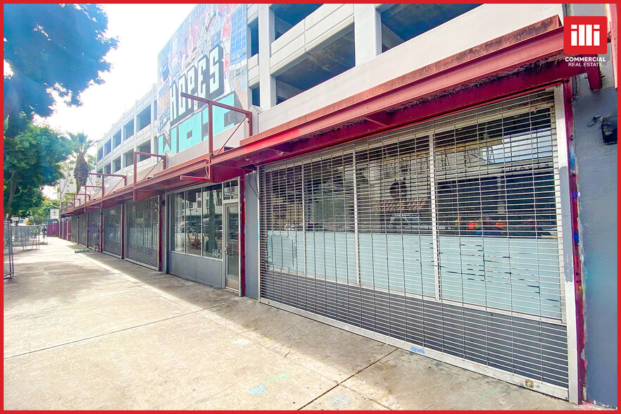 Primary Photo Of 545-555 S Main St, Los Angeles Parking Garage For Lease