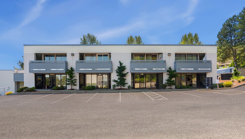 More Photos Of 901 Rainier Ave N, Renton Unknown For Lease