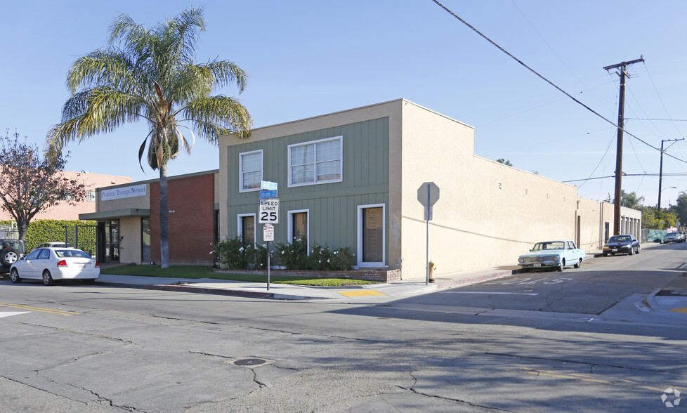 Primary Photo Of 1400-1406 Obispo Ave, Long Beach Office For Lease