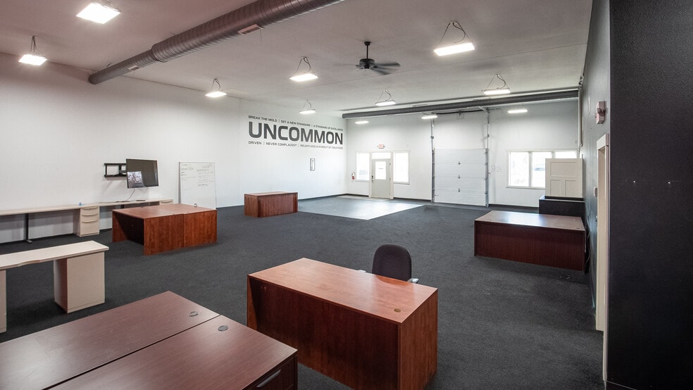 More Photos Of 5931 Bandel Rd NW, Rochester Self Storage For Lease