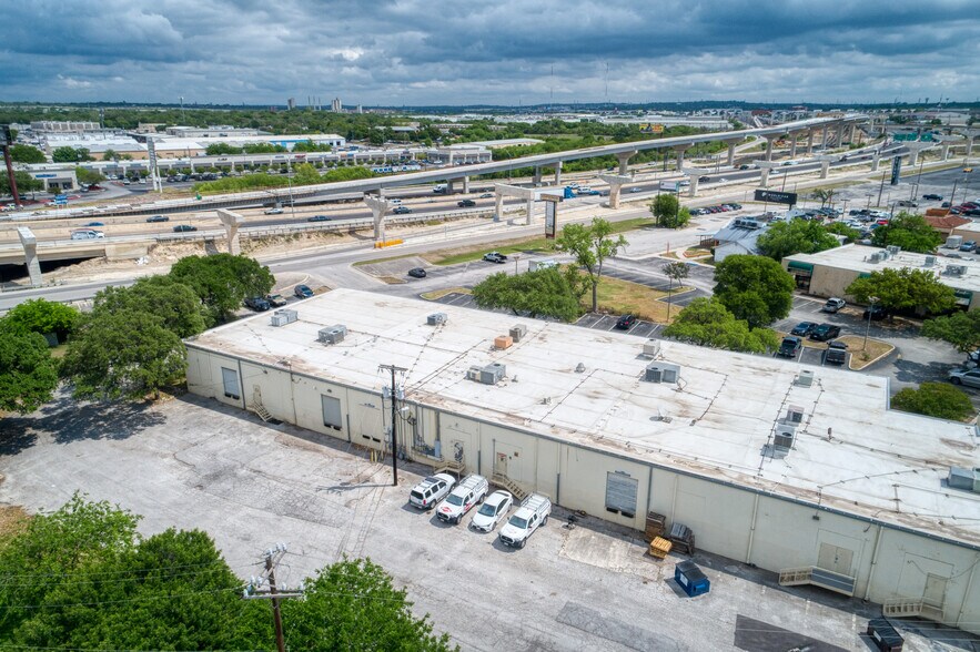 More Photos Of 2800 NE Loop 410, San Antonio Light Distribution For Lease