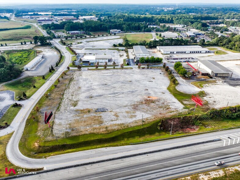 More Photos Of 350 Equipment Ct, Lawrenceville Truck Terminal For Lease