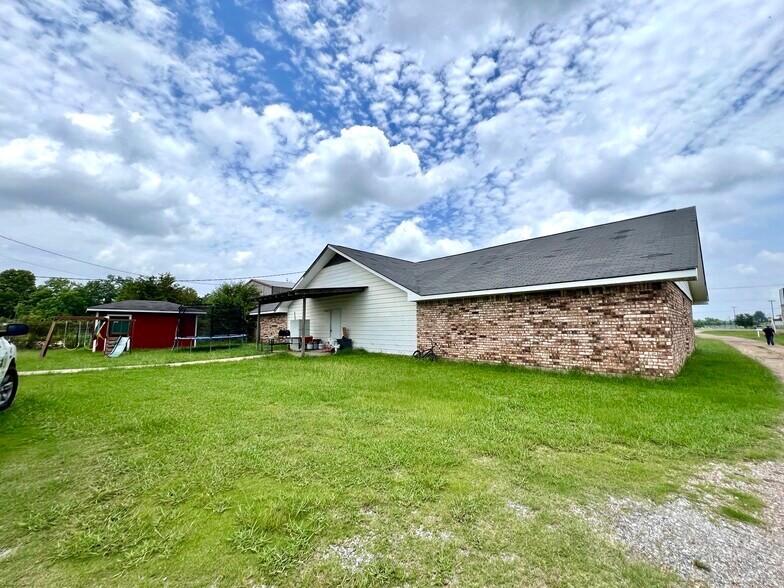More Photos Of 4450 US-84 Hwy, Vidalia Religious Facility For Sale