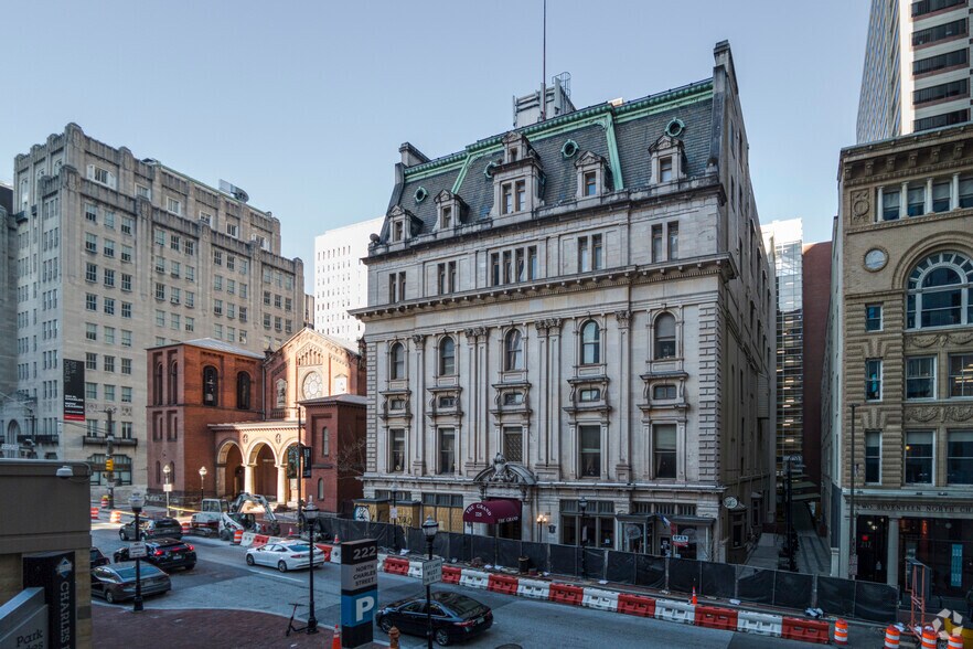 More Photos Of 225 N Charles St, Baltimore Lodge Meeting Hall For Sale