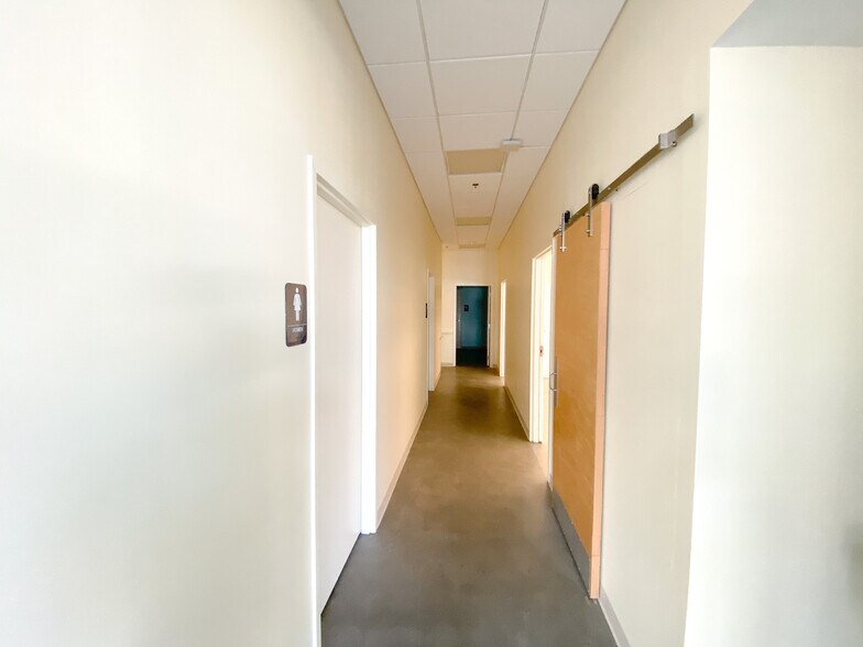 More Photos Of 601 W Rosemary St, Chapel Hill Apartments For Sale