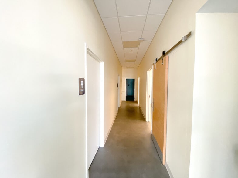 More Photos Of 601 W Rosemary St, Chapel Hill Apartments For Sale