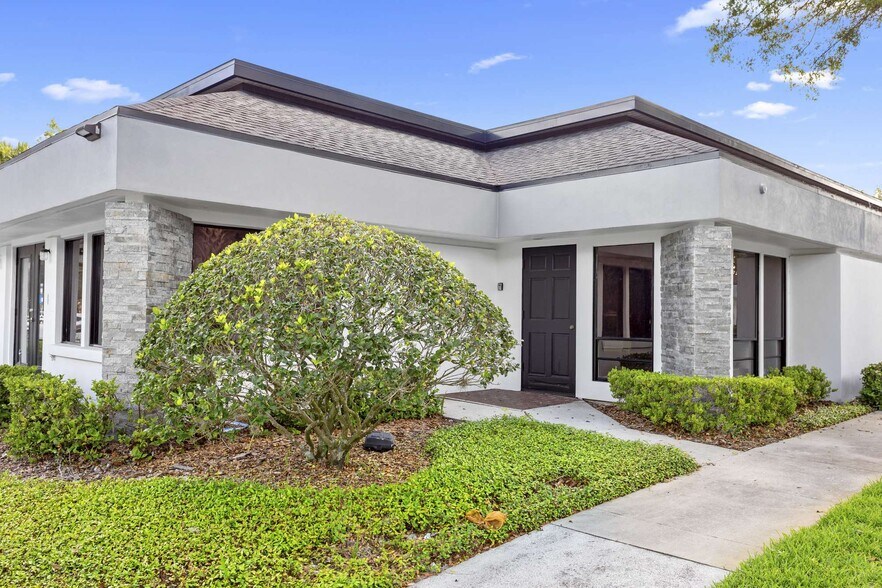 More Photos Of 679-697 Douglas Ave, Altamonte Springs Unknown For Lease