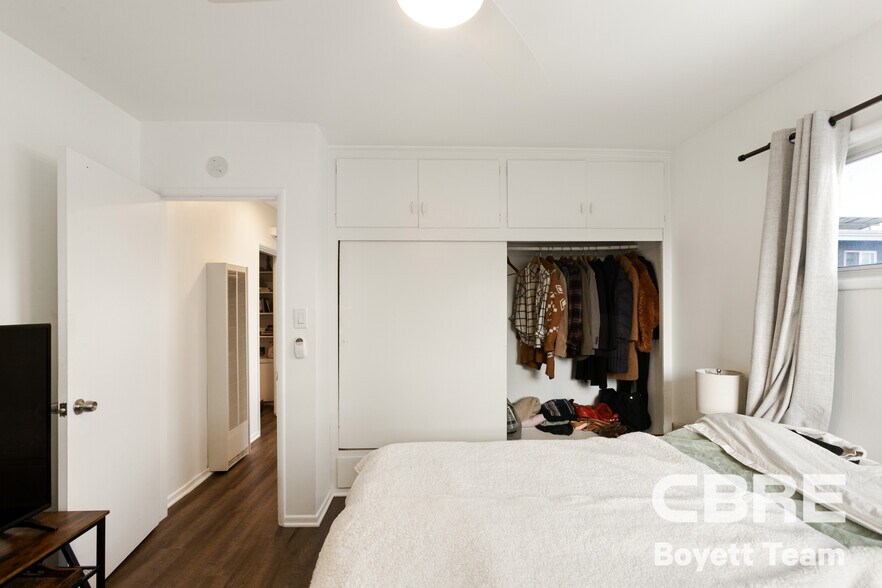 More Photos Of 2302 32nd St, Santa Monica Apartments For Sale