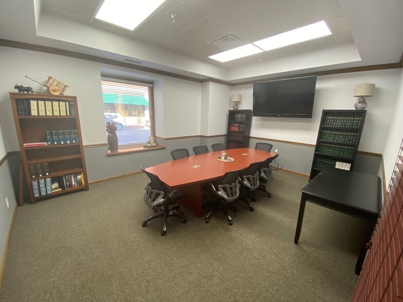 More Photos Of 115-125 E Park St, Olathe Office For Sale