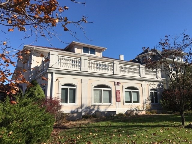 Primary Photo Of 119 Prospect St, Ridgewood Medical For Lease