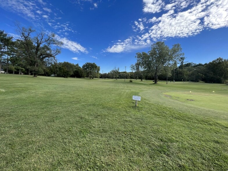 More Photos Of 6303 Williamson Rd, Roanoke Golf Course Driving Range For Sale