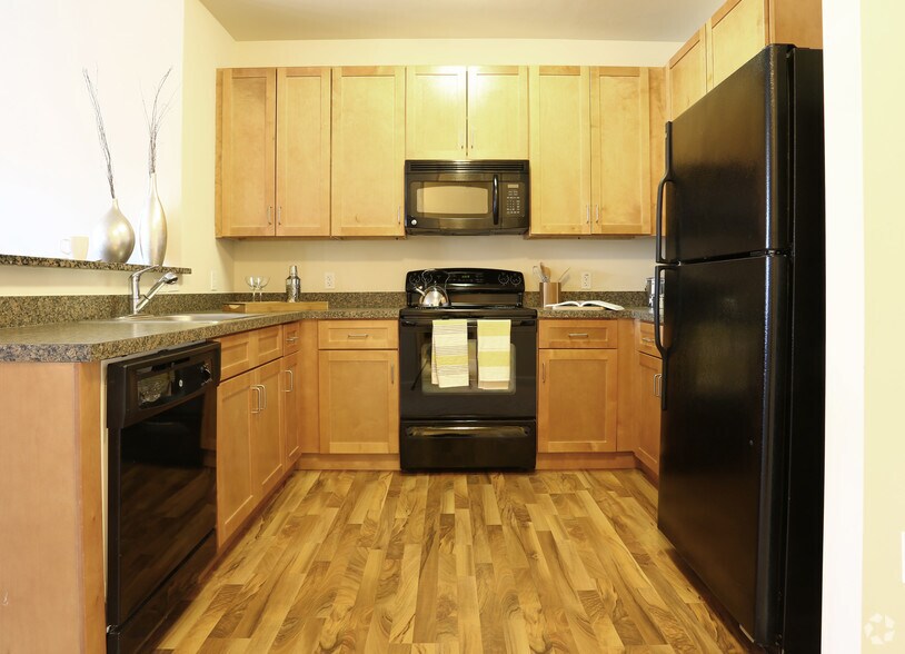 More Photos Of 10000 Town Center Blvd, Voorhees Apartments For Lease