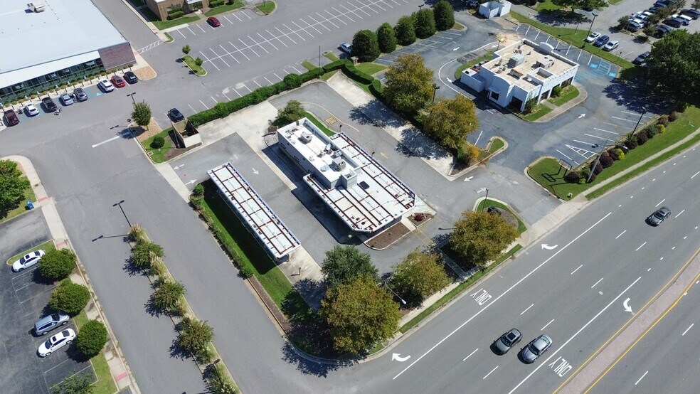 More Photos Of 1014 Independence Blvd, Virginia Beach Fast Food For Lease