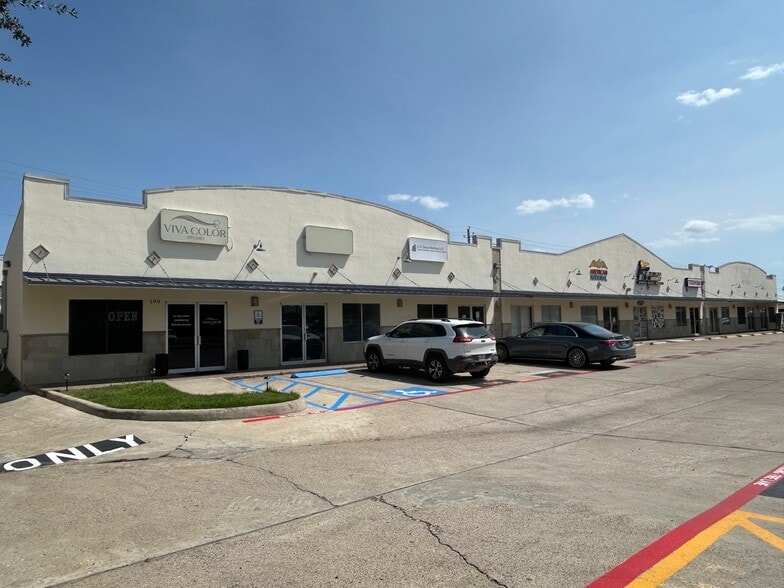 More Photos Of 9803 Sterling Loop, Laredo Storefront Retail Office For Sale