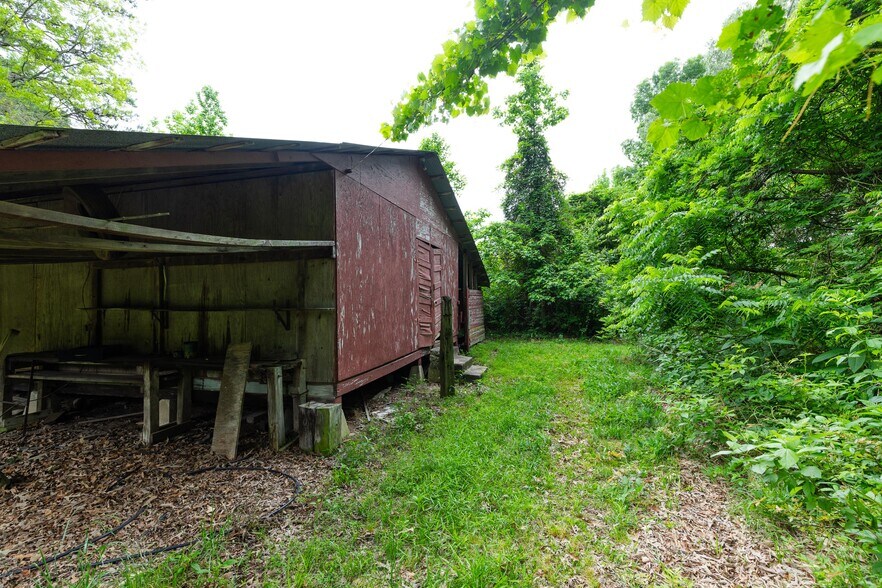 More Photos Of 2105 Highway 104, White Hall Land For Sale