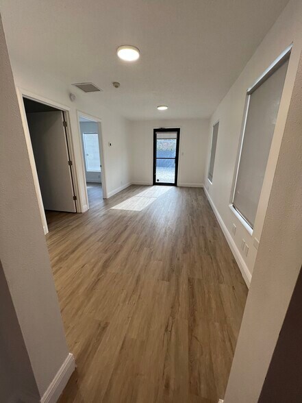 More Photos Of 400 N Wymore Rd, Winter Park Office For Sale