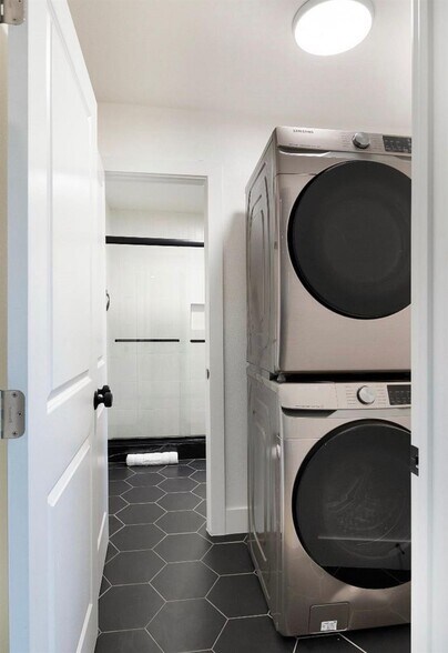 More Photos Of 2919 N California St, Stockton Apartments For Sale