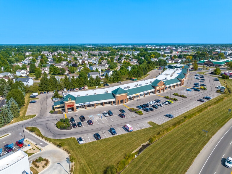 More Photos Of 1182-1282 E Powell Dr, Lewis Center Unknown For Lease