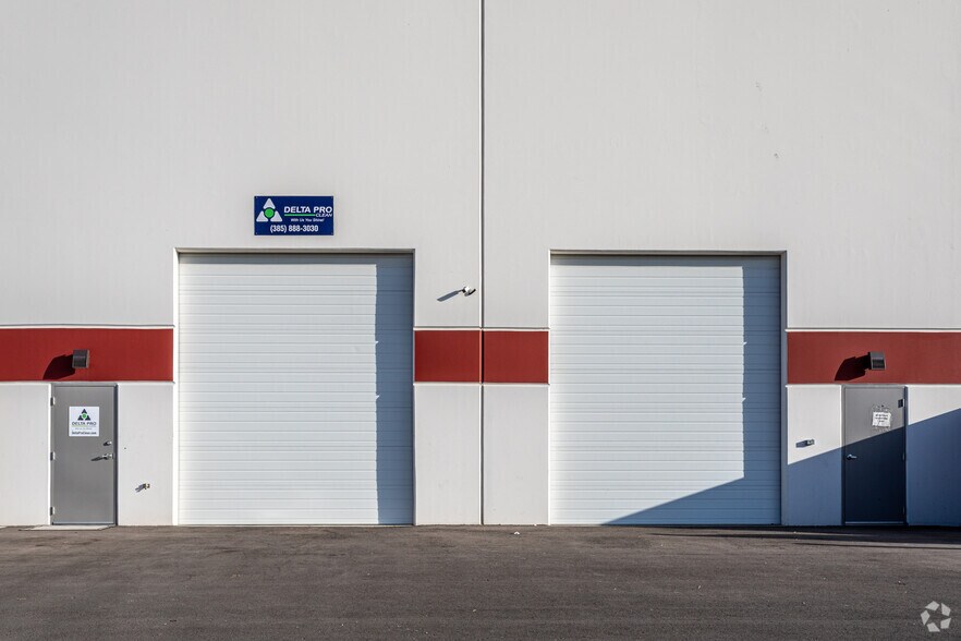 More Photos Of 13863 S 2700 W, Bluffdale Light Distribution For Sale