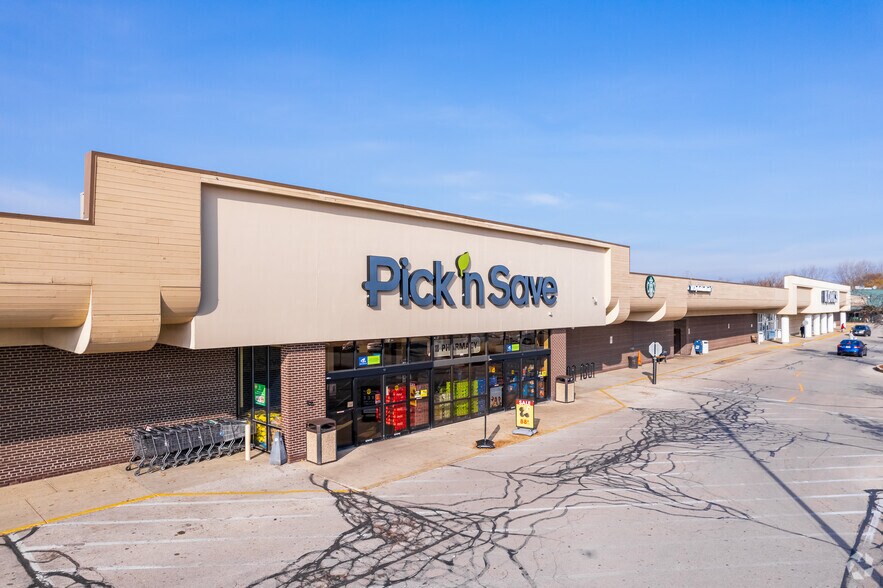 Primary Photo Of 2525-2677 S 108th St, West Allis General Retail For Lease