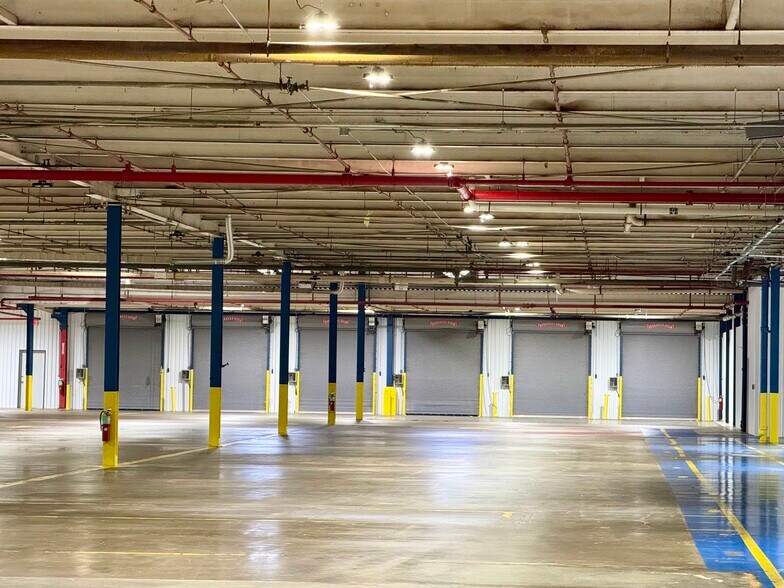 More Photos Of 13343 Interstate 20 E, Tyler Warehouse For Lease