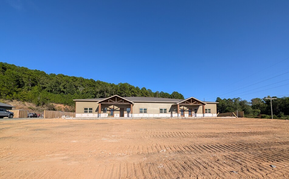 More Photos Of 7120 Arkansas 300, Little Rock Flex For Lease