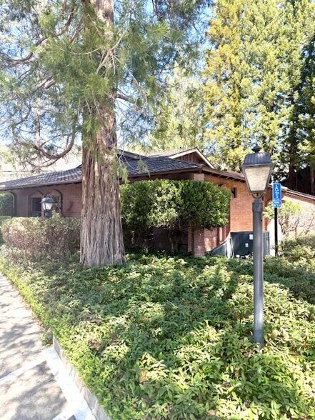More Photos Of 100 Horseshoe Lane, Weaverville Office For Sale