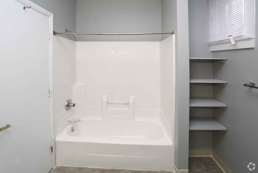 More Photos Of 550 Fletcher Ave, Indianapolis Apartments For Sale