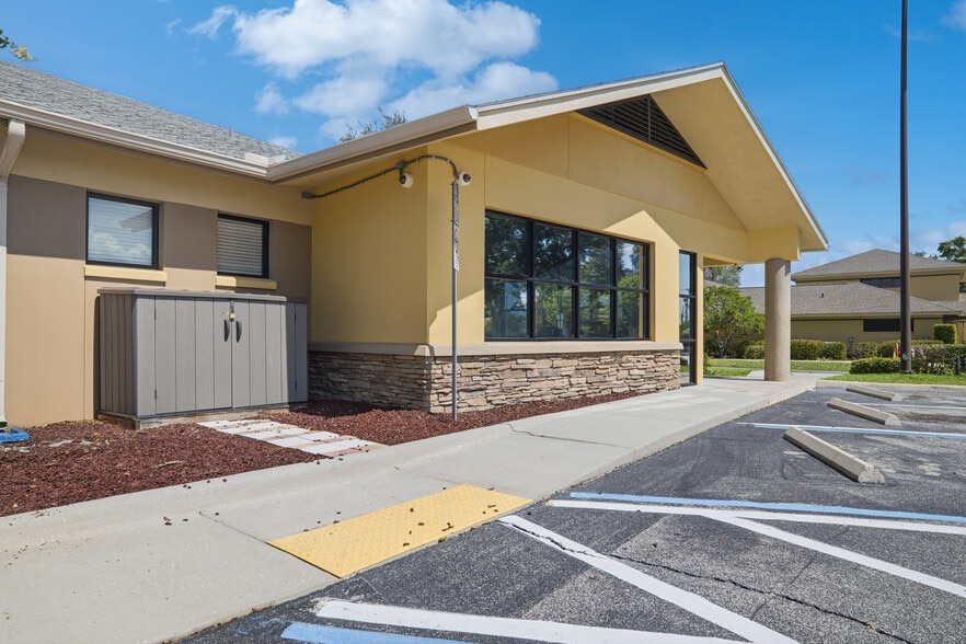 More Photos Of 1729 Lakeland Hills Blvd, Lakeland Medical For Sale