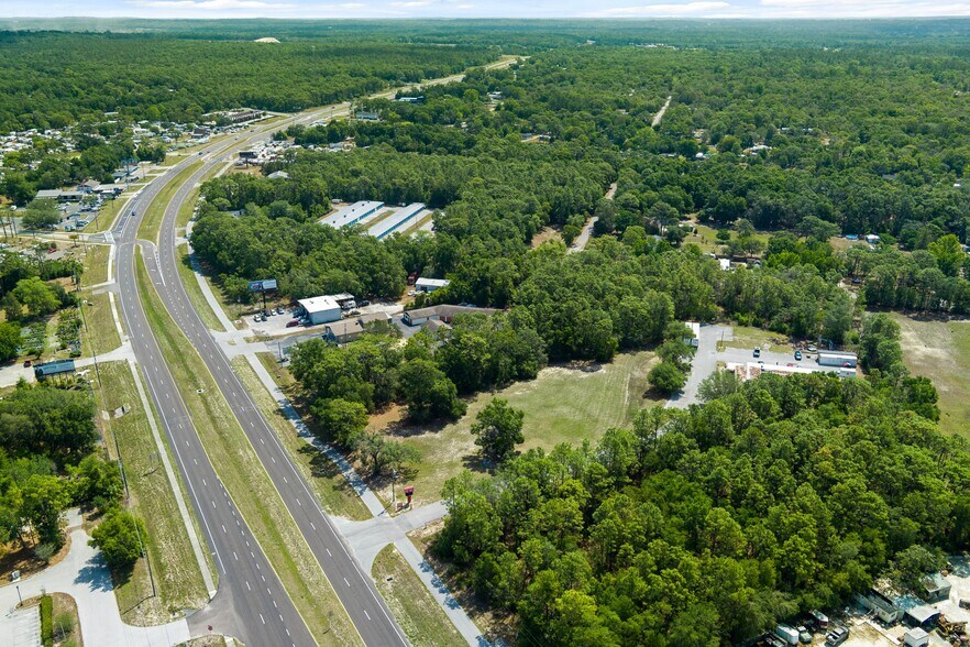 More Photos Of 15464 Cortez Blvd, Brooksville Unknown For Lease