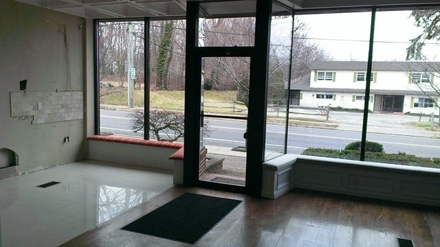 More Photos Of 167 Glen Head Rd, Glen Head Storefront Retail Residential For Lease