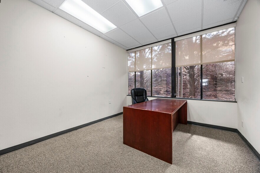More Photos Of 7511 W Arrowhead Ave, Kennewick Office For Lease