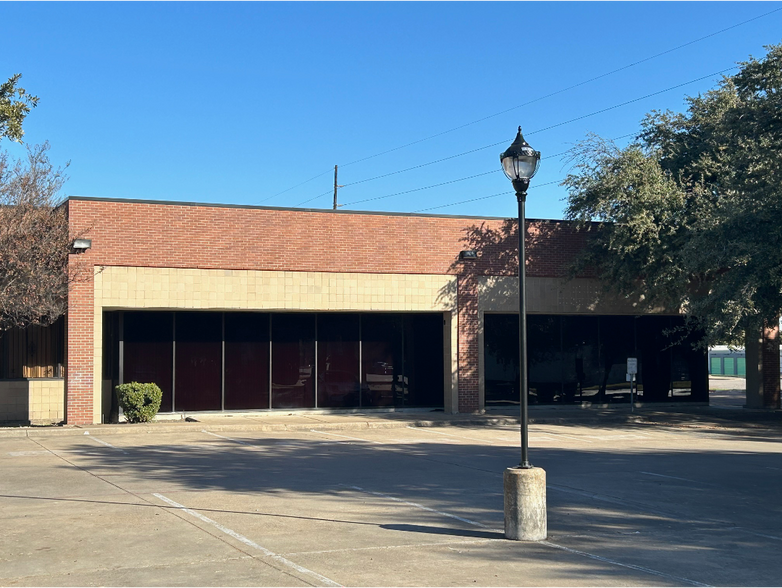 Primary Photo Of 12035 Shiloh Rd, Dallas Unknown For Lease