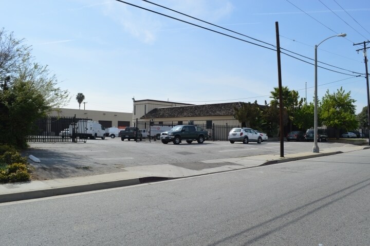 More Photos Of 12740 Lakeland Rd, Santa Fe Springs Manufacturing For Sale