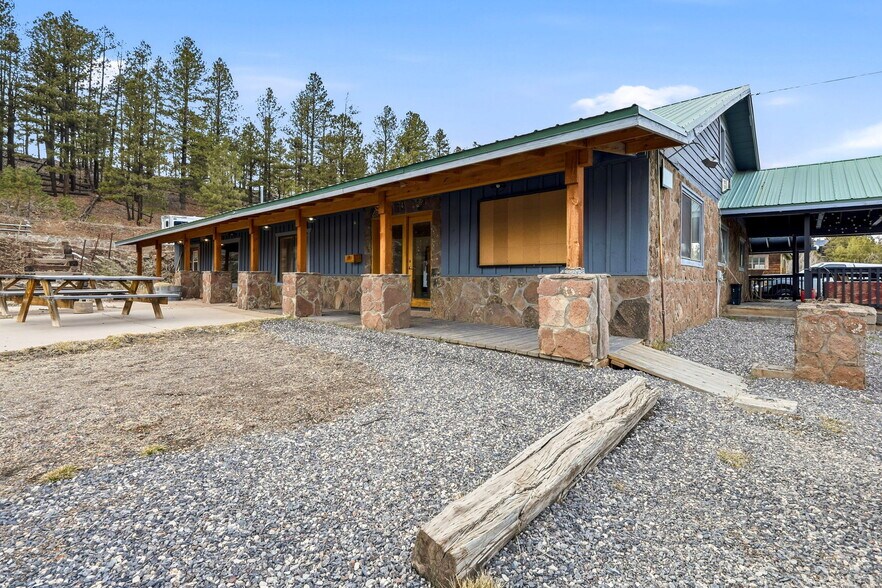 More Photos Of 103 Main, Greer Storefront Retail Office For Sale