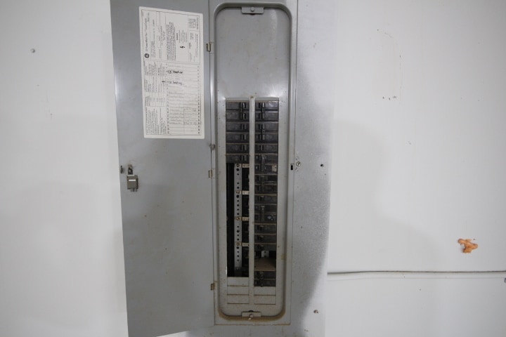 More Photos Of 7 Henry St, Worcester Light Manufacturing For Lease