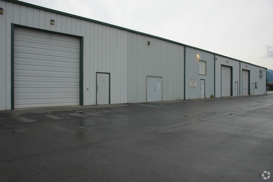 More Photos Of 1217 Baldy Mountain Rd, Sandpoint Flex For Lease