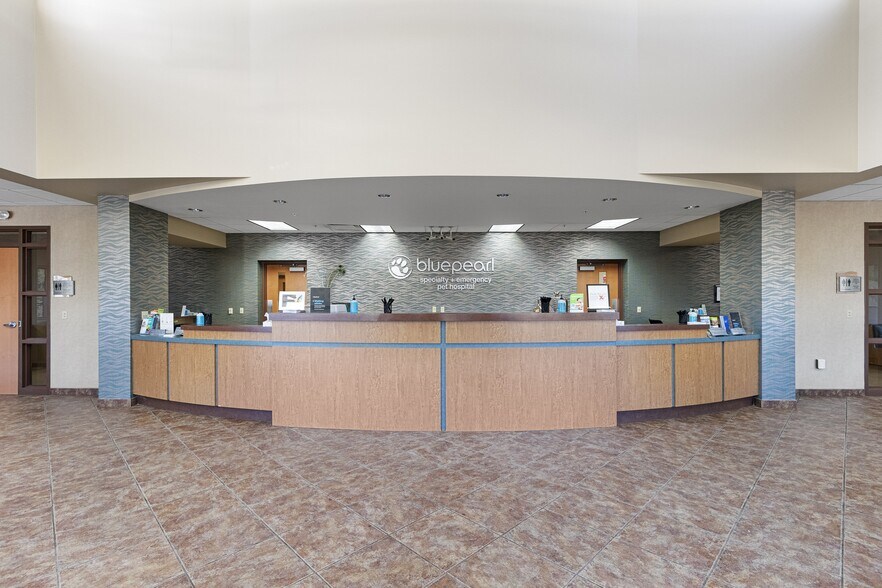 More Photos Of 4706 New Horizons Blvd, Appleton Medical For Sale