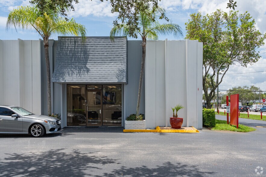 More Photos Of 1001 W Cypress Creek Rd, Fort Lauderdale Office For Lease