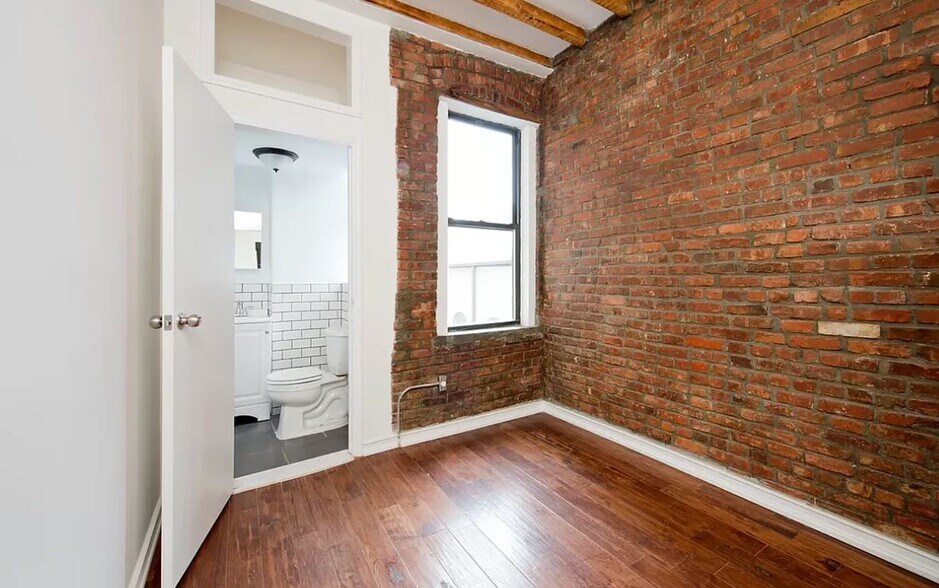 More Photos Of 28 Forsyth St, New York Apartments For Sale