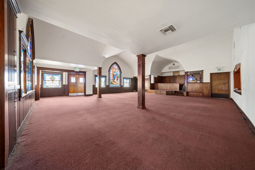 More Photos Of 1101 W Florence Ave, Los Angeles Religious Facility For Sale