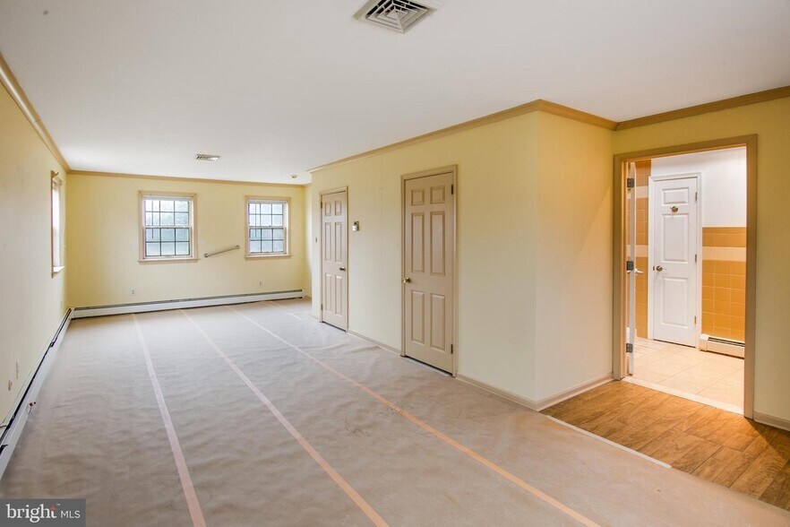 More Photos Of 5 Campbell Ln, Phoenixville Apartments For Sale