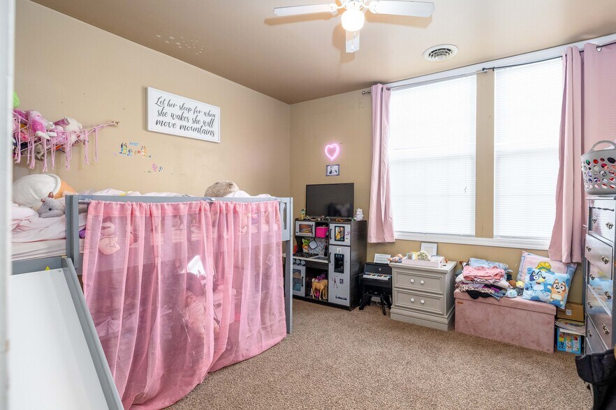 More Photos Of 3 E Division St, Remington Apartments For Sale