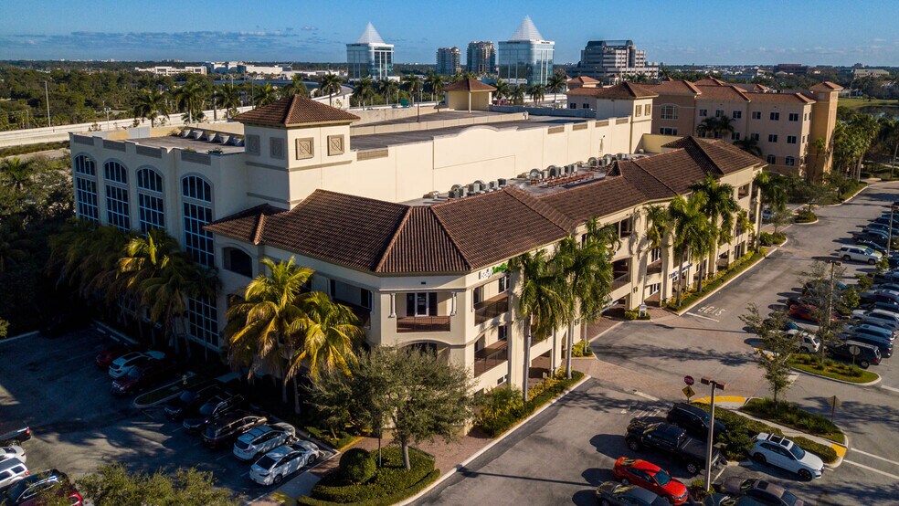 More Photos Of 4290 Professional Center Dr, Palm Beach Gardens Office For Lease