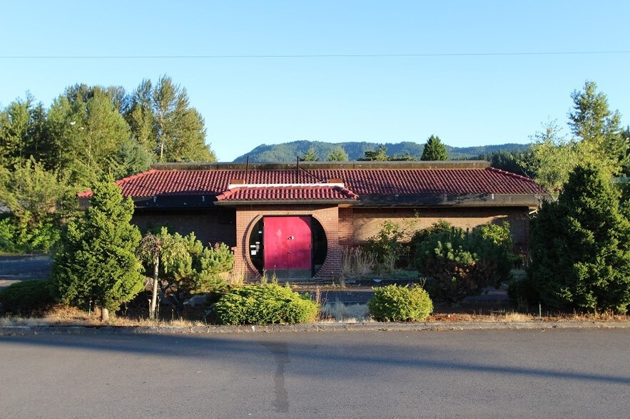 More Photos Of 675 Locust St, Issaquah Restaurant For Lease