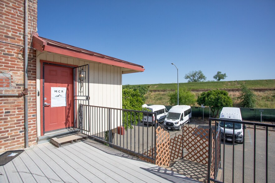 More Photos Of 310-312 1st St, Marysville Office Residential For Lease