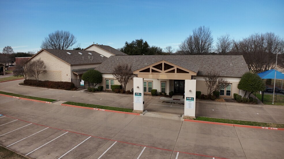 More Photos Of 2121 Bay Hill Dr, Plano General Retail For Sale