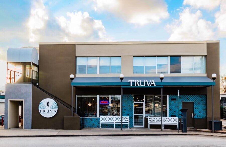 More Photos Of 842 N Highland Ave NE, Atlanta Freestanding For Lease