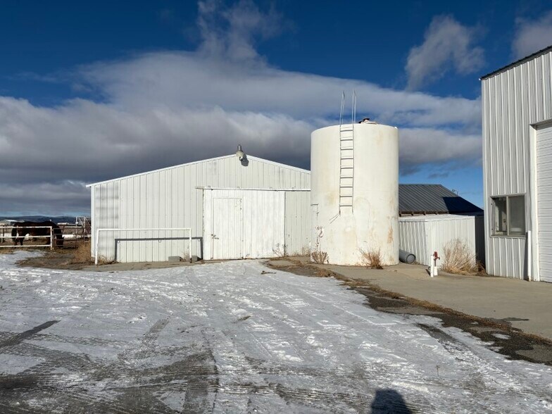 More Photos Of 450 Yellowstone Rd, Rock Springs Specialty For Sale