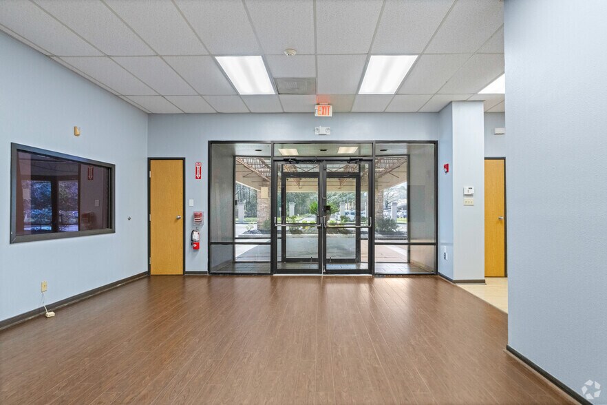 More Photos Of 17810 Spring Creek Forest Dr, Spring Schools For Lease